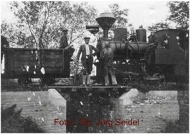 MÁVAG gőzmozdony az okrádi hídon. (Kép készült a két világháború között.)