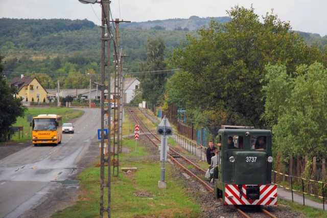 Konkurencia??? (Malomkert->Szob)