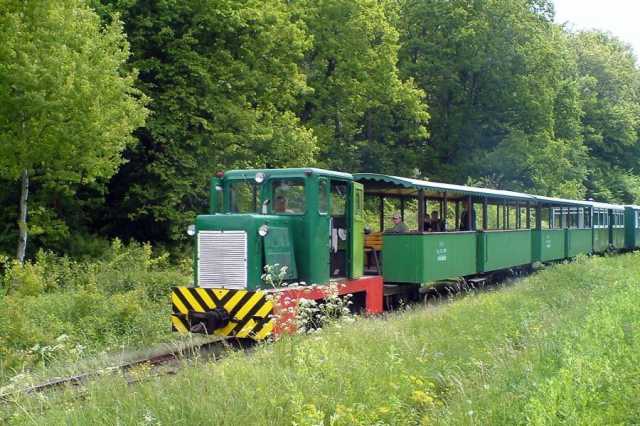 Négy kocsival ritkán járnak, a három személykocsi a sztenderd szerelvény